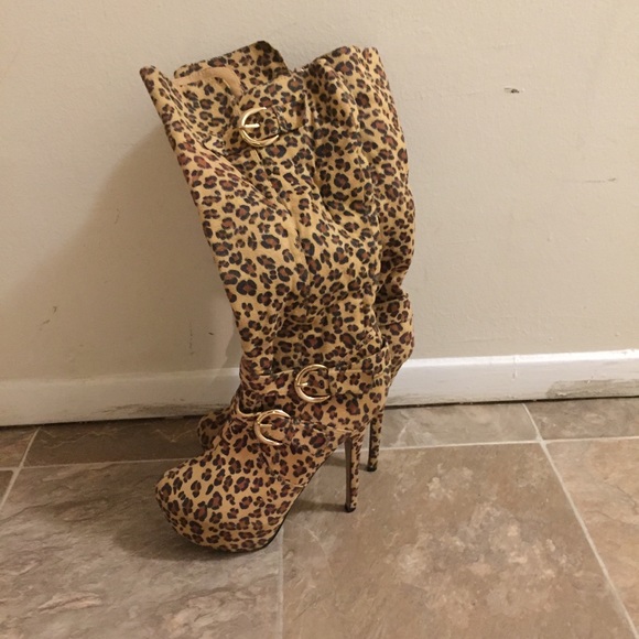 Shoes - Leopard Platform Boots